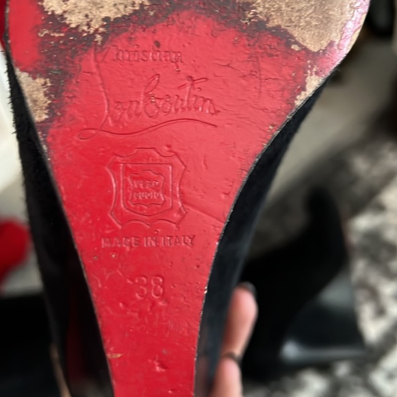 Christian Louboutin black suede Girabaldi size 38 - Picture 5 of 5